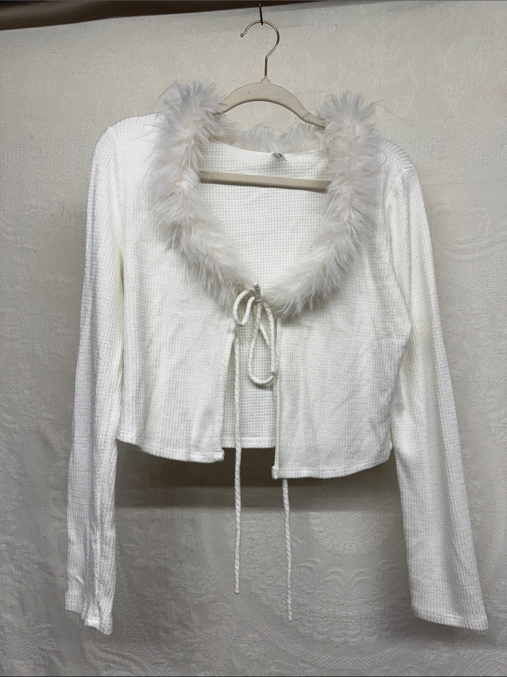 Faux Fur Trim White Cropped Cardigan